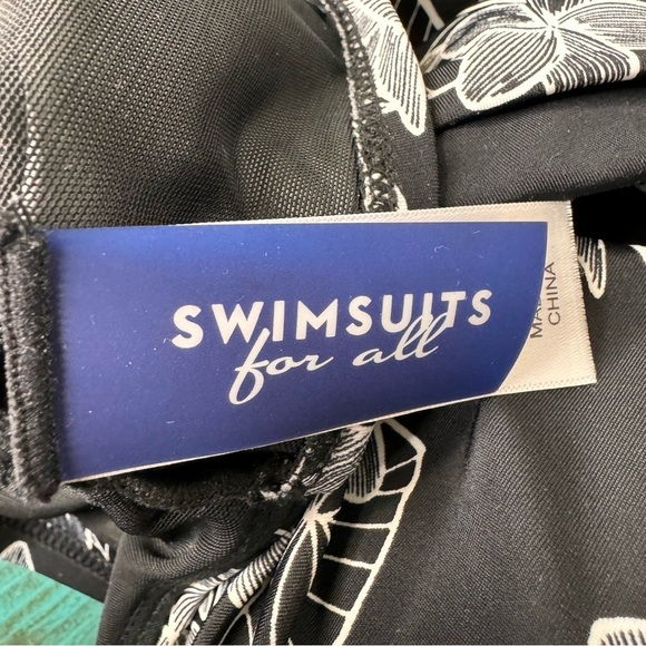 Swimsuits for All Black Floral Swimsuit Size 26 - Picture 9 of 11